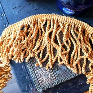 16 yards Antique gold 9-in bullion. Fringed trim